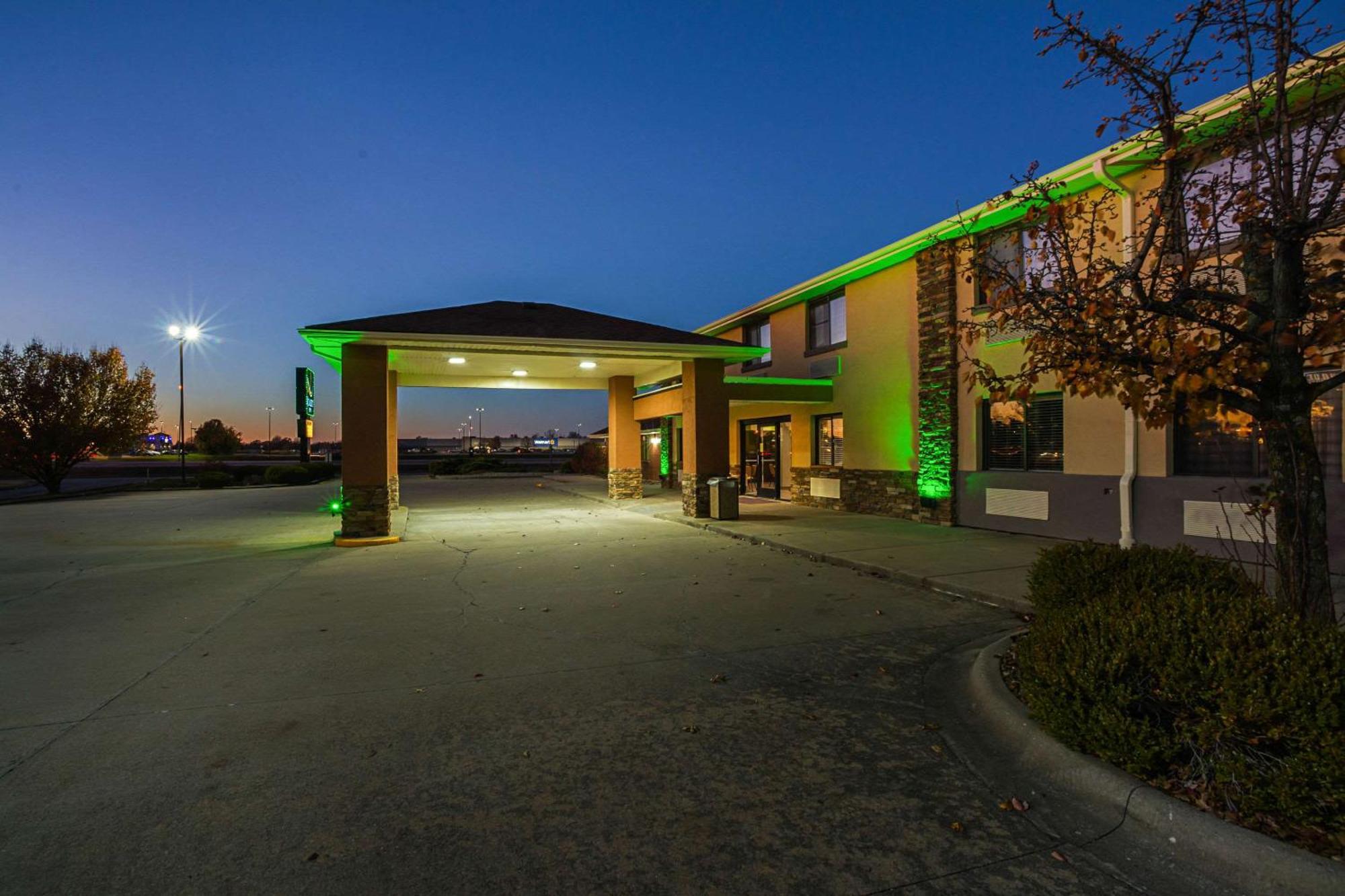 Quality Inn Carbondale University Area Dış mekan fotoğraf
