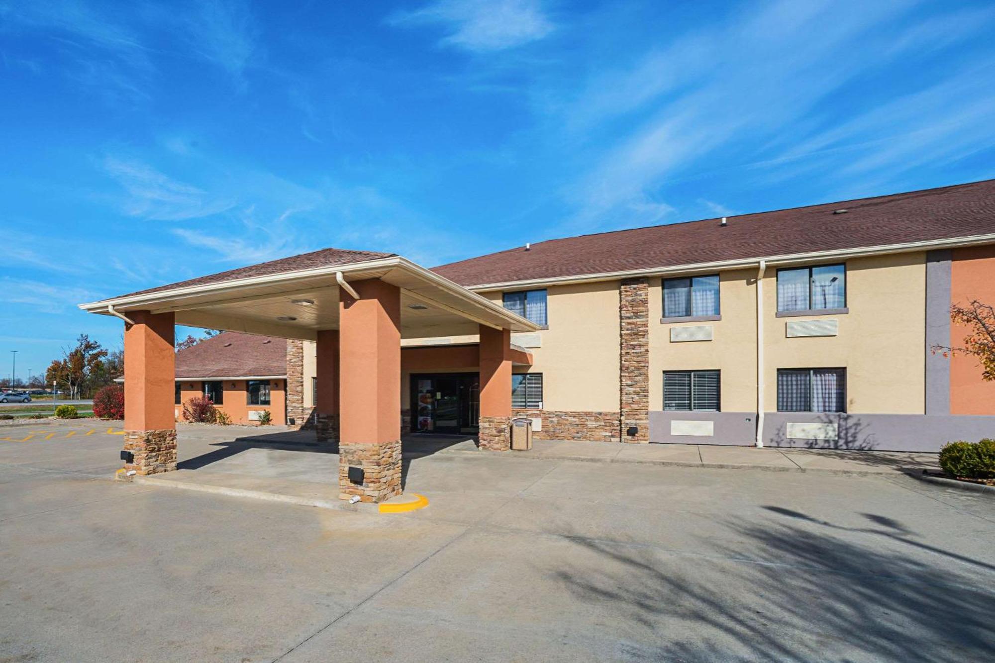 Quality Inn Carbondale University Area Dış mekan fotoğraf
