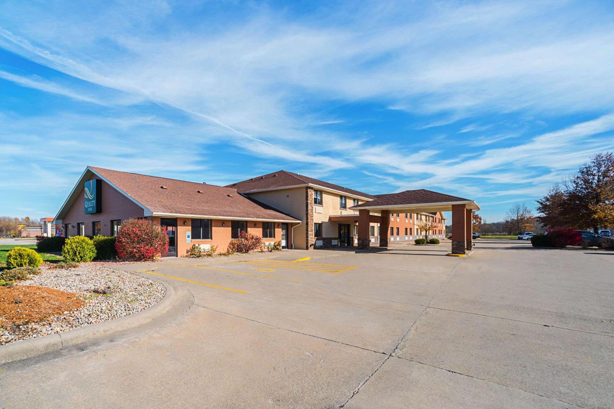 Quality Inn Carbondale University Area Dış mekan fotoğraf