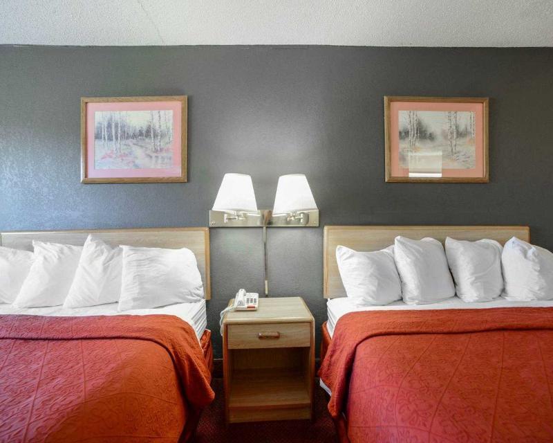 Quality Inn Carbondale University Area Dış mekan fotoğraf